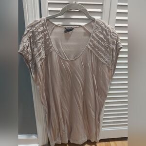 Club Monaco pleated sleeve detail blouse in grey / size small